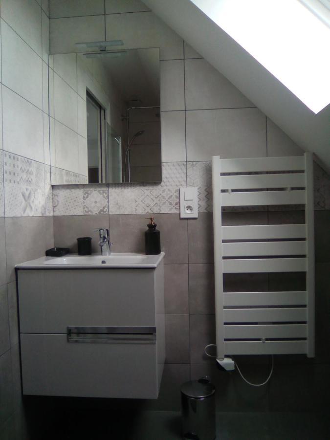 L'Escapade Lochoise Bed & Breakfast Génillé Dış mekan fotoğraf